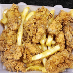 Best Fried Oysters Basket 炸牡蛎篮子 in New York, NY